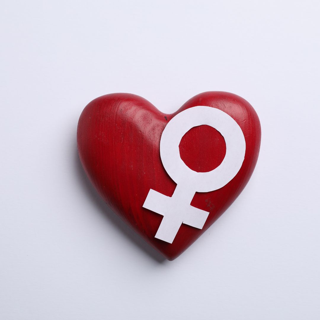 Illustration showing heart health and hormonal balance in PCOS